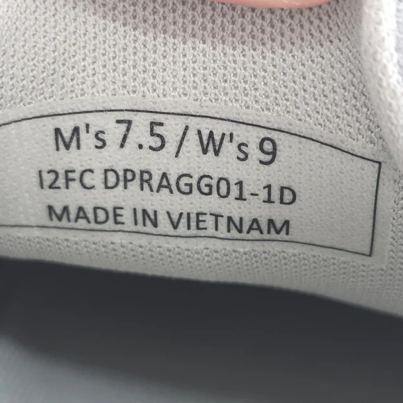 Kizik Unisex Prague Gray Canvas Suede Casual Sneakers Shoes Size 7.5 M/ 9 W - Picture 10 of 10